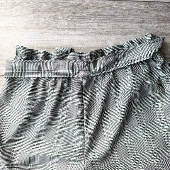 BCBGeneration Woven Tie Waist Pants - Picture 12 of 13